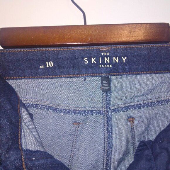 WHITE HOUSE BLACK MARKET THE SKINNY FLARE BLUE JEANS - SIZE 10 - Picture 5 of 6